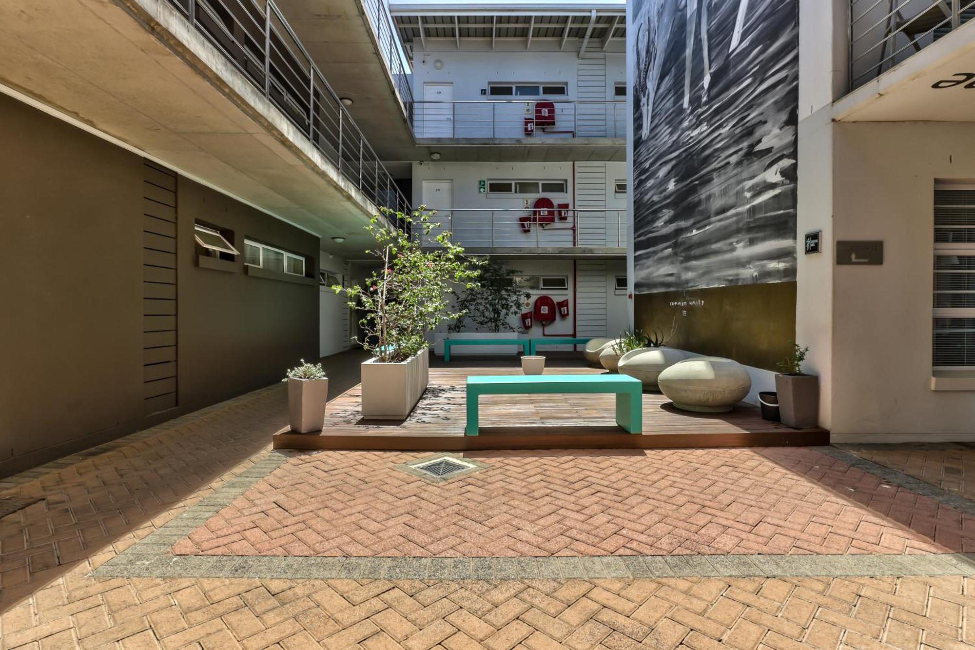 Wink Aparthotel Quiver Tree 스텔렌보스 외부 사진